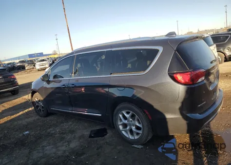 2020 Chrysler Pacifica Limited z USA, uszkodzony, nr VIN 2C4RC1GG3LR203613